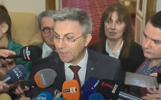 Обсъдихме полето на разговорите темите по които можем да