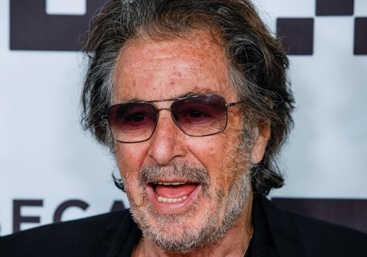 Ал Пачино е поискал ДНК тест за да се увери