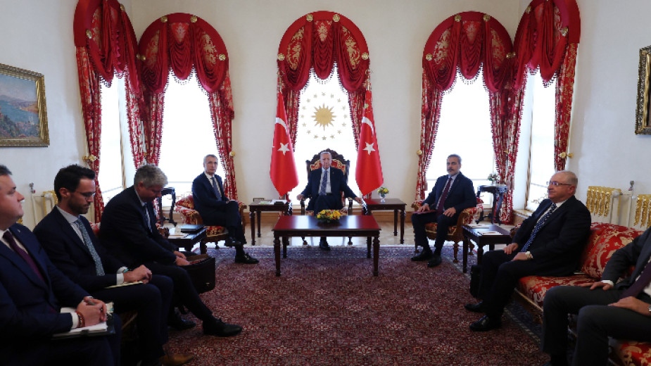 Представители на Турция и Швеция ще се срещнат в седмицата