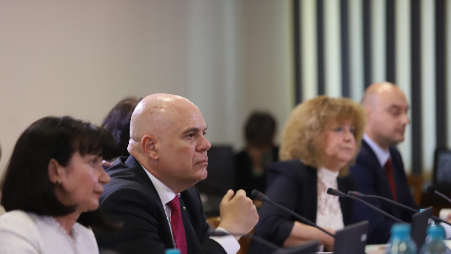 Пленумът на ВСС разглежда второто искане за отстраняване от длъжност