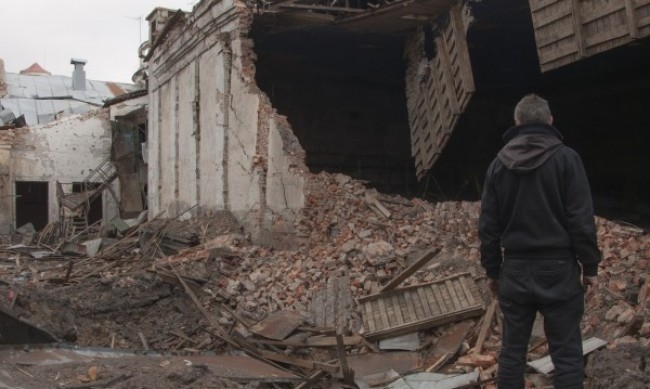 Близо 300 апартамента са повредени при атака с руски дрон