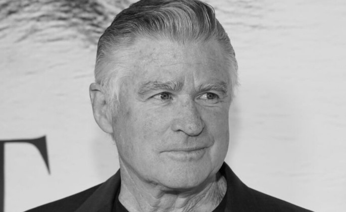 Звездата от хитовия мюзикъл Коса загина при катастрофа с мотоциклет