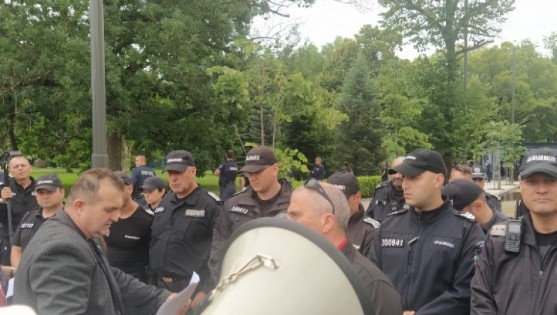 Георги Георгиев и представители на сдружение БОЕЦ се опитаха да