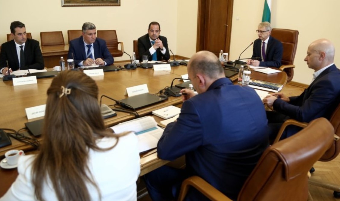 Шест институции започват мащабни съвместни проверки за спазване на правилата