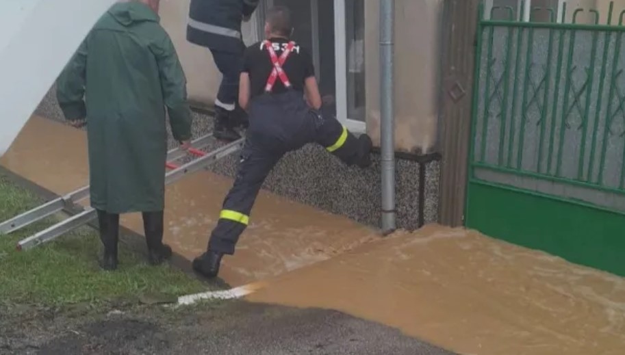 Частично бедствено положение е обявено във Враца и  вчера Това е