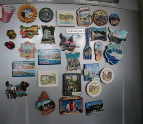 Почти във всеки дом на вратата на хладилника са налепени