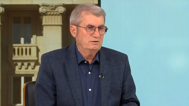 След като приключи отводняването и почистването на щетите от наводненията