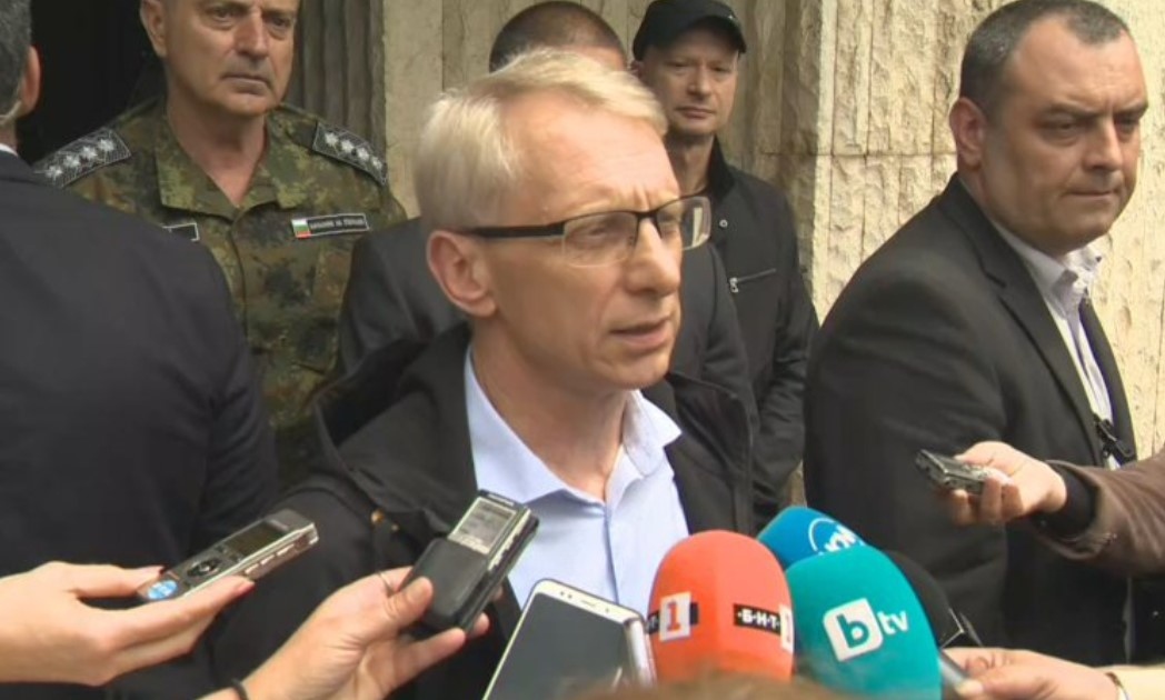 Премиерът Николай Денков се включи в заседанието на кризисния щаб