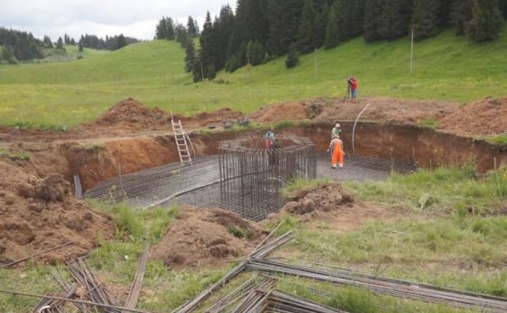 Три държавни фирми от системата на Министерството на транспорта и