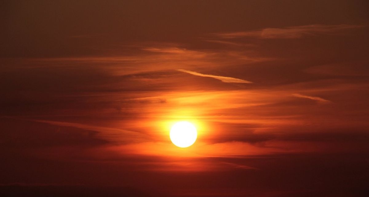Днес ще бъде предимно слънчево на места със следобедни превалявания