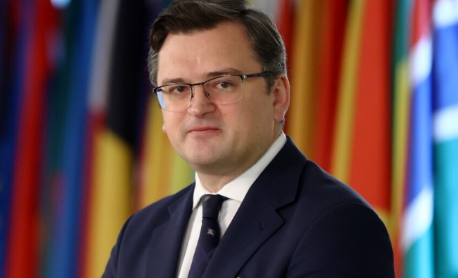 Украинският министър на външните работи Дмитро Кулеба призова днес Европейския съюз