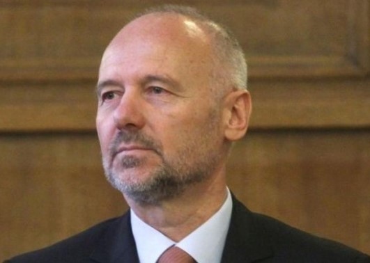 Украинският министър на отбраната Олексий Резников съобщи в Туитър че