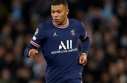 Най скъпият трансфер в света на футбола ще стане факт след