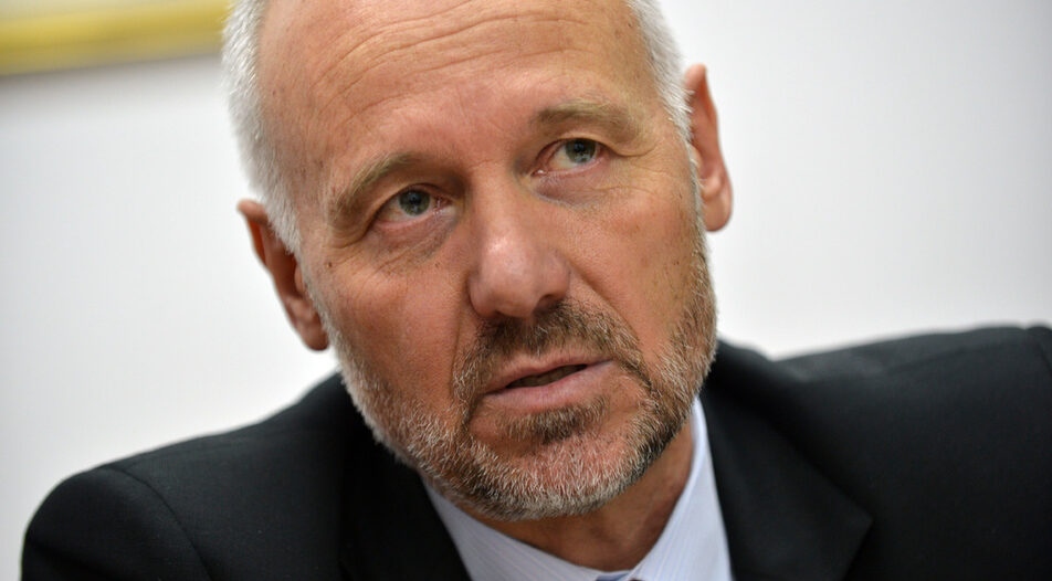 Изграждане на боеспособна армия въоръжени сили които да притежават