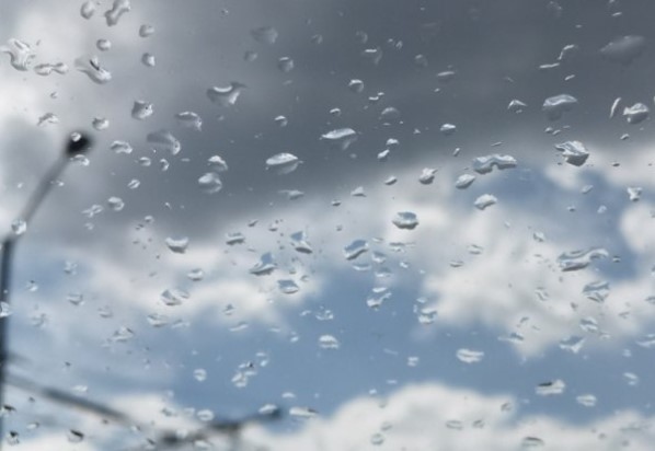 След обяд и през нощта на много места в страната