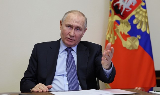 Швейцария разшири финансовите санкции и ограниченията за пътуване наложени срещу