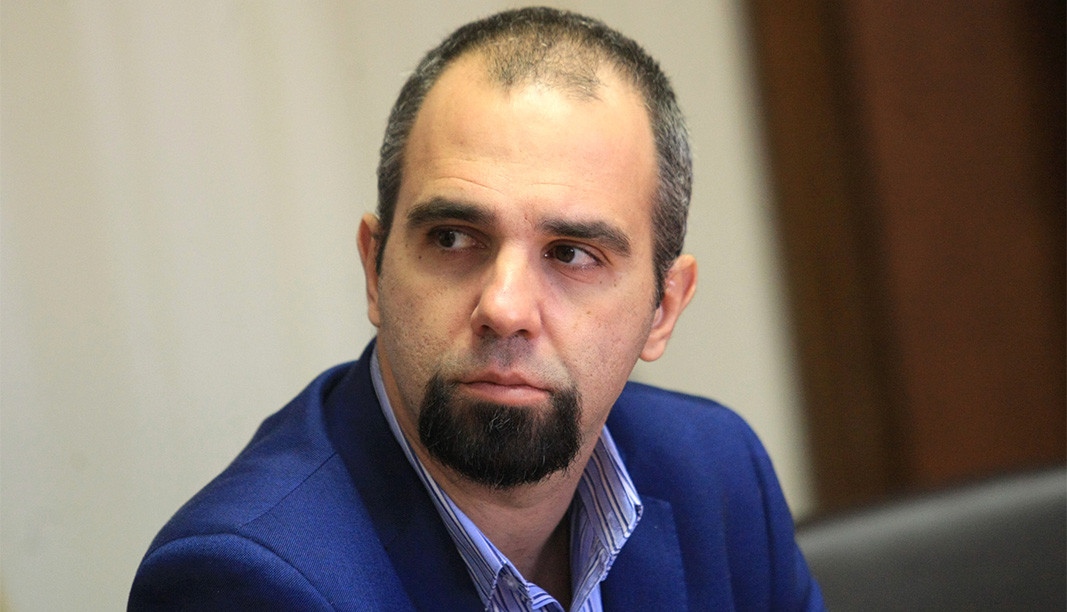 Колкото повече Борисов долепя до себе си ПП ДБ толкова повече