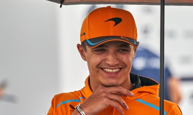 Пилотът на Макларън от Ф1 Ландо Норис е бил обран