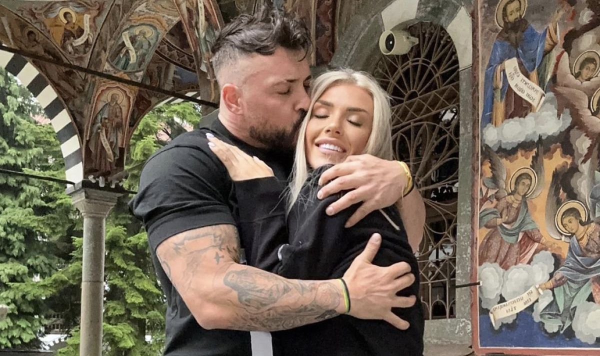 След като вече стана ясно че рапарът Атанас Колев моделът