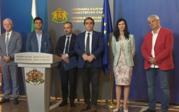 Националният съвет за тристранно сътрудничество подкрепи но не единодушно трите