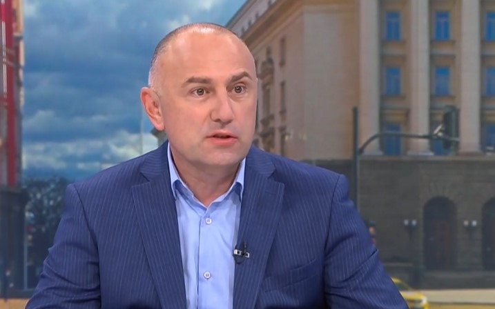 Макроикономическият план на страната е с висока степен на несигурност