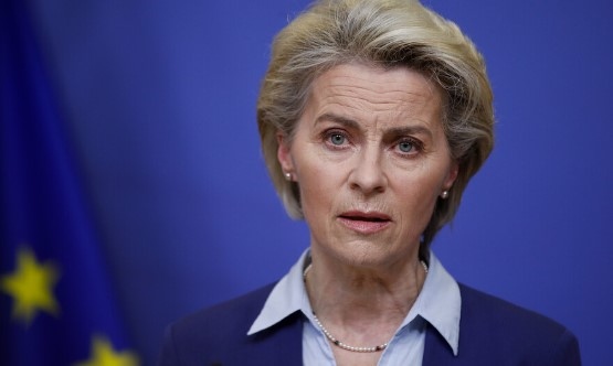 Председателката на Европейската комисия Урсула фон дер Лайен се зарече