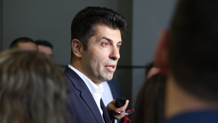 Лидерската среща между ПП ДБ и ГЕРБ СДС се отлага за утре