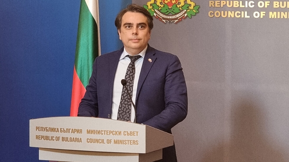 Заплатите в МВР тази година няма да бъдат увеличени през