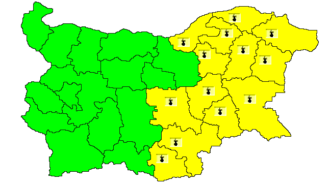 Жълт код за опасно горещо време е обявен за 13 области