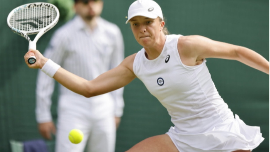 Виктория Томова се класира за втория кръг на Уимбълдън  
Българската тенисистка