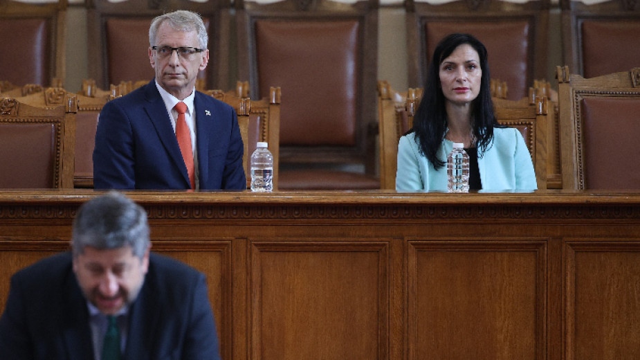 Правителството планира предоговаряне на параметрите по сключеното от служебното правителство