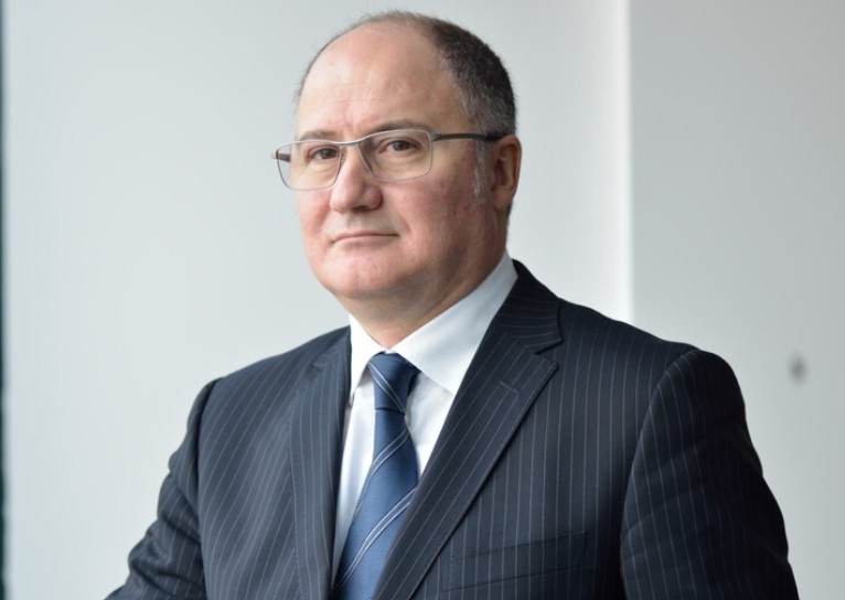 Парламентарната група БСП за България предлага за управител на Българската