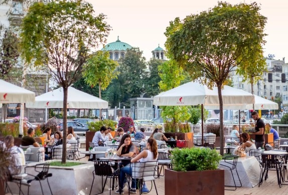 Все по често пенсионерите избират да се преместят в чужбина за