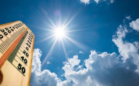 Днес ще е слънчево около и след обяд горещо