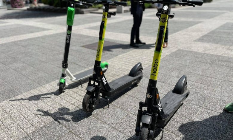 Столичният общински съвет СОС реши водачите на индивидуално електрическо превозно