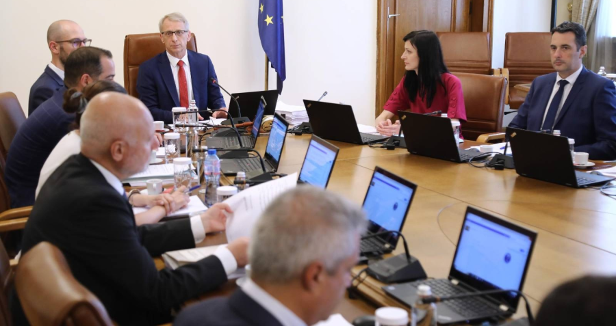 Министерският съвет назначи първите шестима областни управители Те ще отговарят