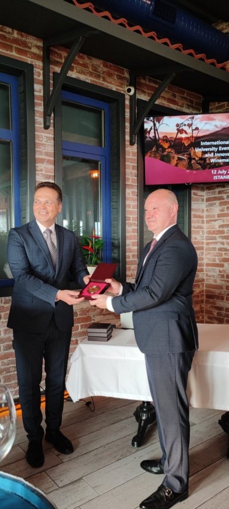 Университетът по хранителни технологии  в партньорство с Българо турската търговска индустриална