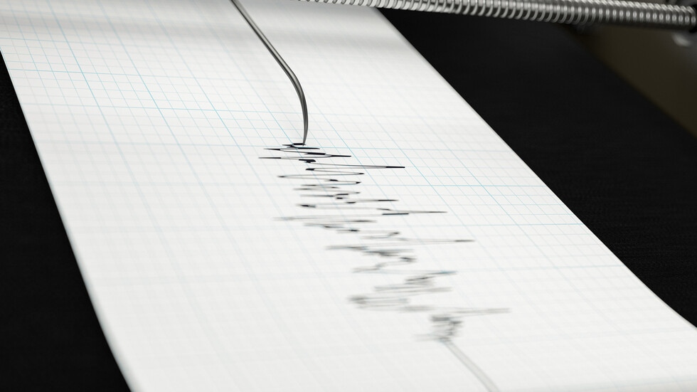 Земетресение с магнитуд 7 4 рано тази сутрин разтърси района на