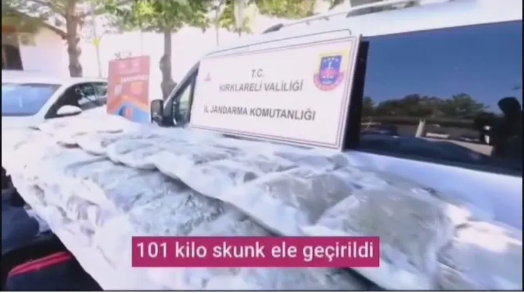 Над 100 килограма наркотици са изхвърлени в Турция от хеликоптер идващ