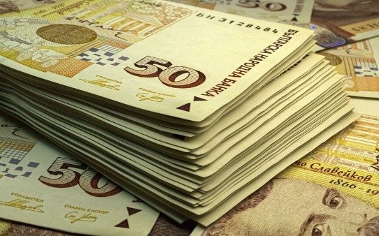 Продължават дебатите около държавния бюджет и разговорите между синдикатите и