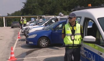 Шест институции с акция и  на автомагистрала Тракия в този час
