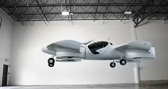 Американската компания Doroni Aerospace изпита пилотиран двуместен летящ автомобил с