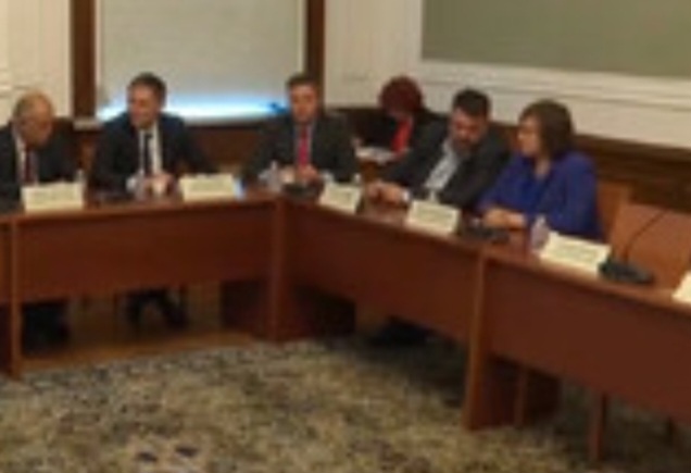 Депутатите поискаха спешно изслушване на службите заради списъка на сайта