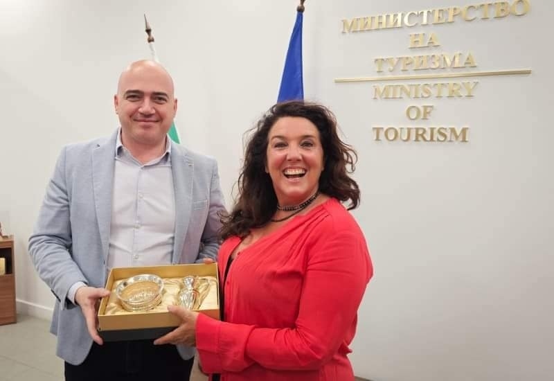 Проф Бетани Хюз започва да снима съкровищата на България които