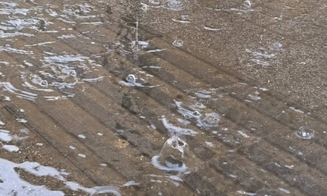 Краткотрайна буря придружена с градушка премина през няколко старозагорски села Силният