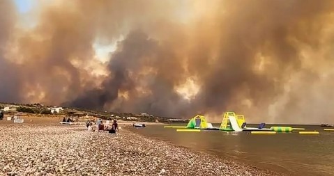 Продължават пожарите на територията на Гърция Едно от най засегнатите места