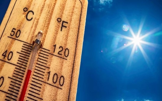 Днес ще бъде предимно слънчево и още по горещо Южният вятър