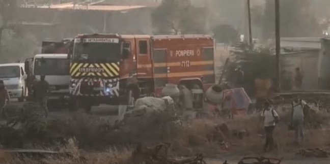 Гърция продължава борбата с пожарите на Родос определиха ситуацията