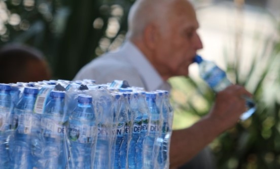 Заради очакваните високи температури от Столичната община организират раздаване на