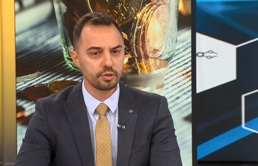 Инфлацията за пореден месец намалява Това обяви в студиото на